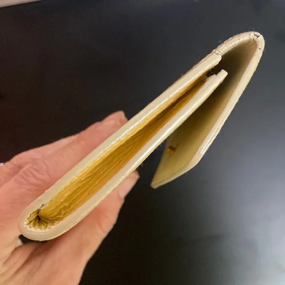 Yves Saint Laurent Wallet Portespicc 2009 - Picture 4 of 11